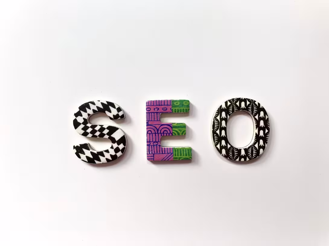 A picture of the word 'SEO' in a pattern.